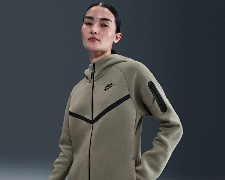 W NSW TECH FLEECE WR FZ HDY 2