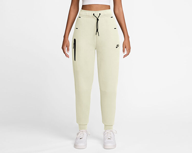 NIKE Kadın W NSW TCH FLC MR JGGER 2 Beyaz HV6779-133 | Korayspor