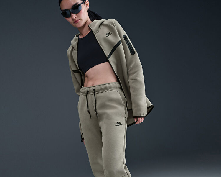 W NSW Tech Fleece MR Jogger 2