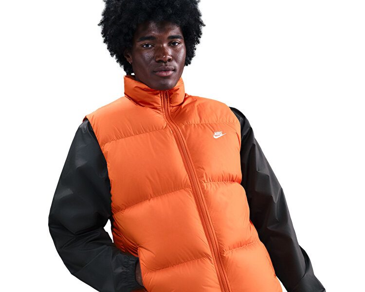 M NK TF CLUB PUFFER VEST 650