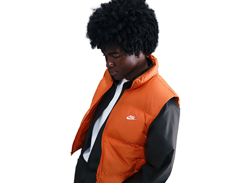 M NK TF CLUB PUFFER VEST 650