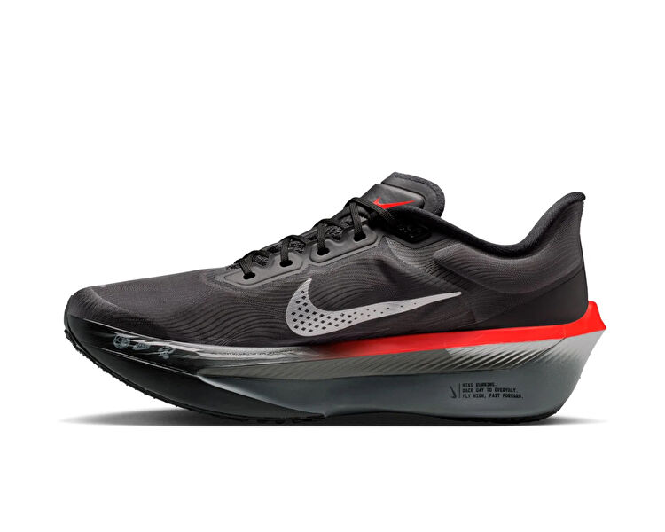 ZOOM FLY 6