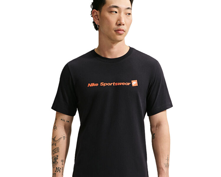 M NSW TEE STD SPORTSWEAR