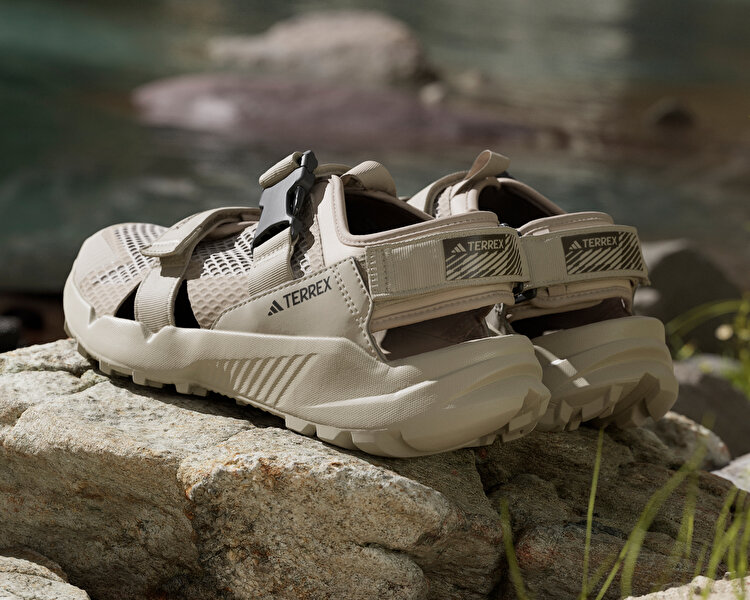 TERREX HYDROTERRA AT