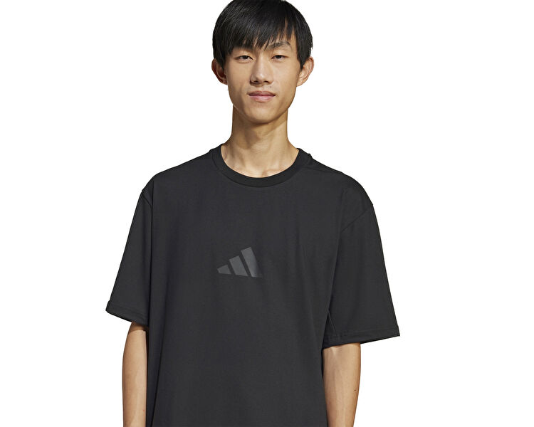 M Z.N.E. TEE LO