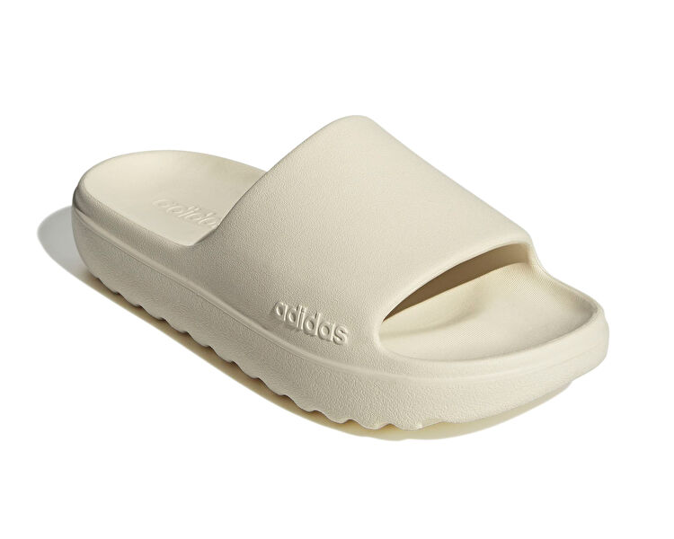 ADILETTE LUMIA