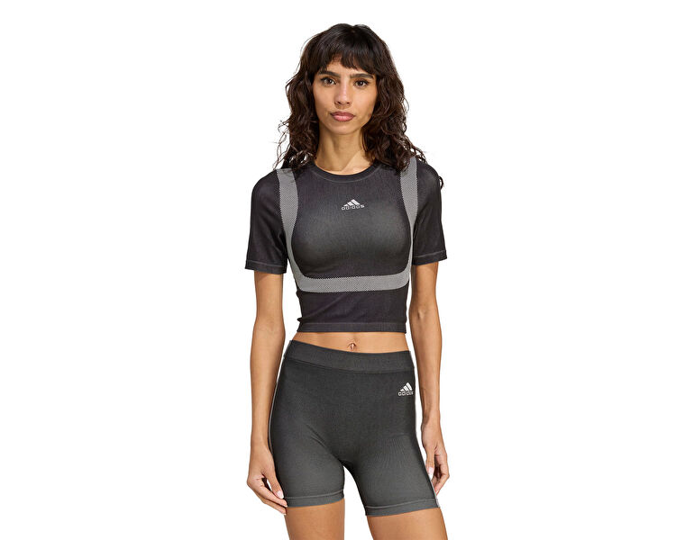 SEAMLESS TEE