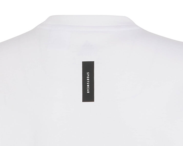 J Z.N.E. TEE