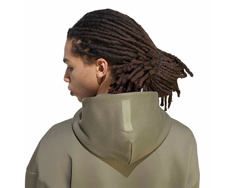 M Z.N.E. FZ