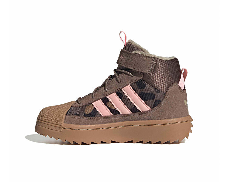 SUPERSTAR WINTER TREK C