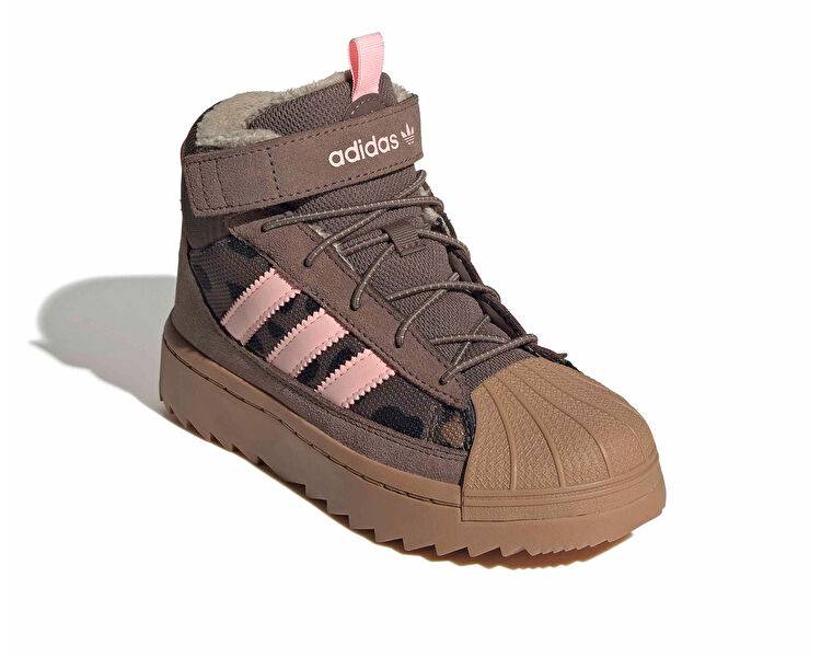SUPERSTAR WINTER TREK C