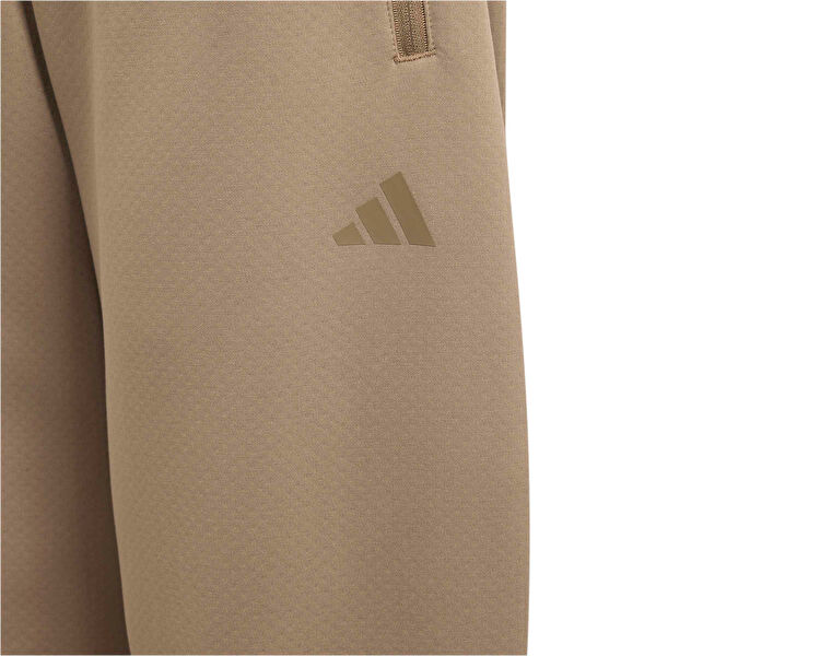 J Z.N.E. PANT
