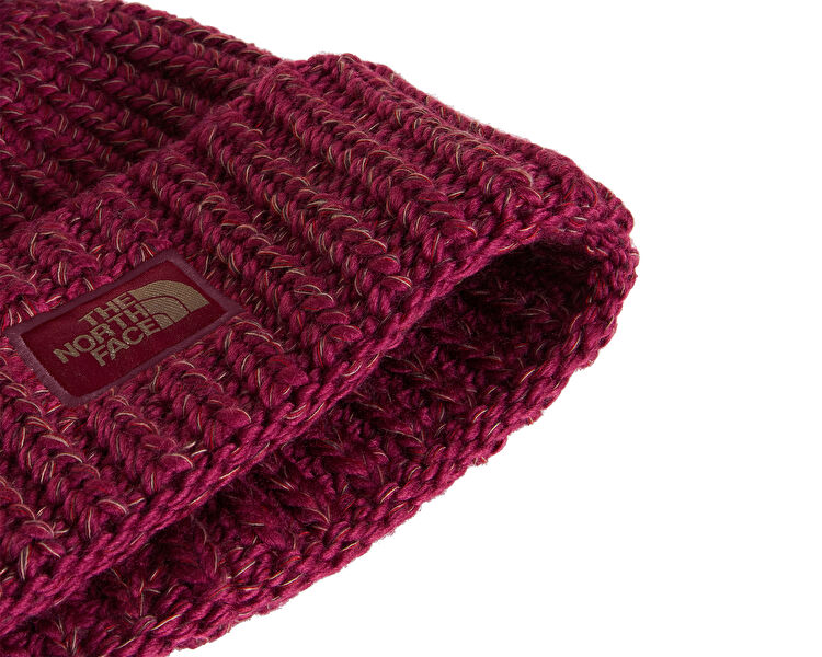COZY CHUNKY CABIN BEANIE