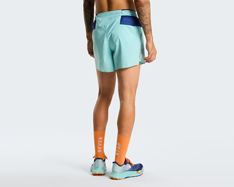 M SUMMIT PACESETTER SHORT - GRAPHIC