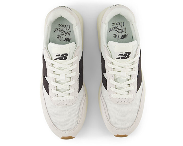 370 Beyaz Modeli Koleksiyonu