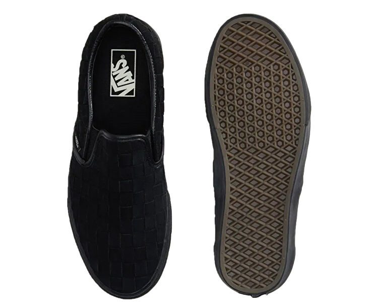 CLASSIC SLIP-ON